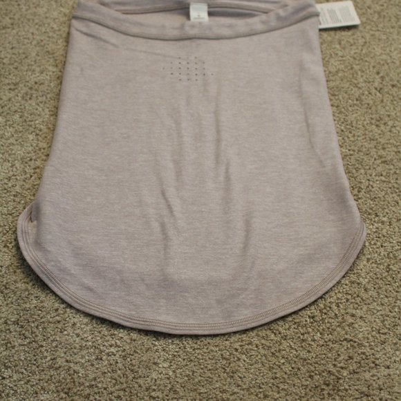 Lululemon Cross Chill Neckwarmer - Picture 3 of 9